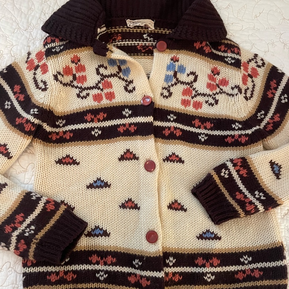 Fairkin 100% wool sweater. Women’s Large